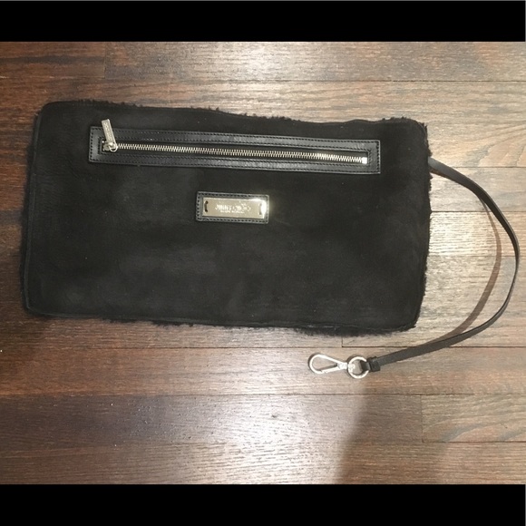 Authentic black shearling Jimmy Choo shoulder bag - Picture 5 of 8